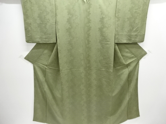 葉尽くし模様織り出し色無地着物